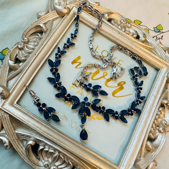 Jewelry Set For Women Wedding Party Cubic Zircon Stud Earrings & Necklace set - Picture 10 of 11